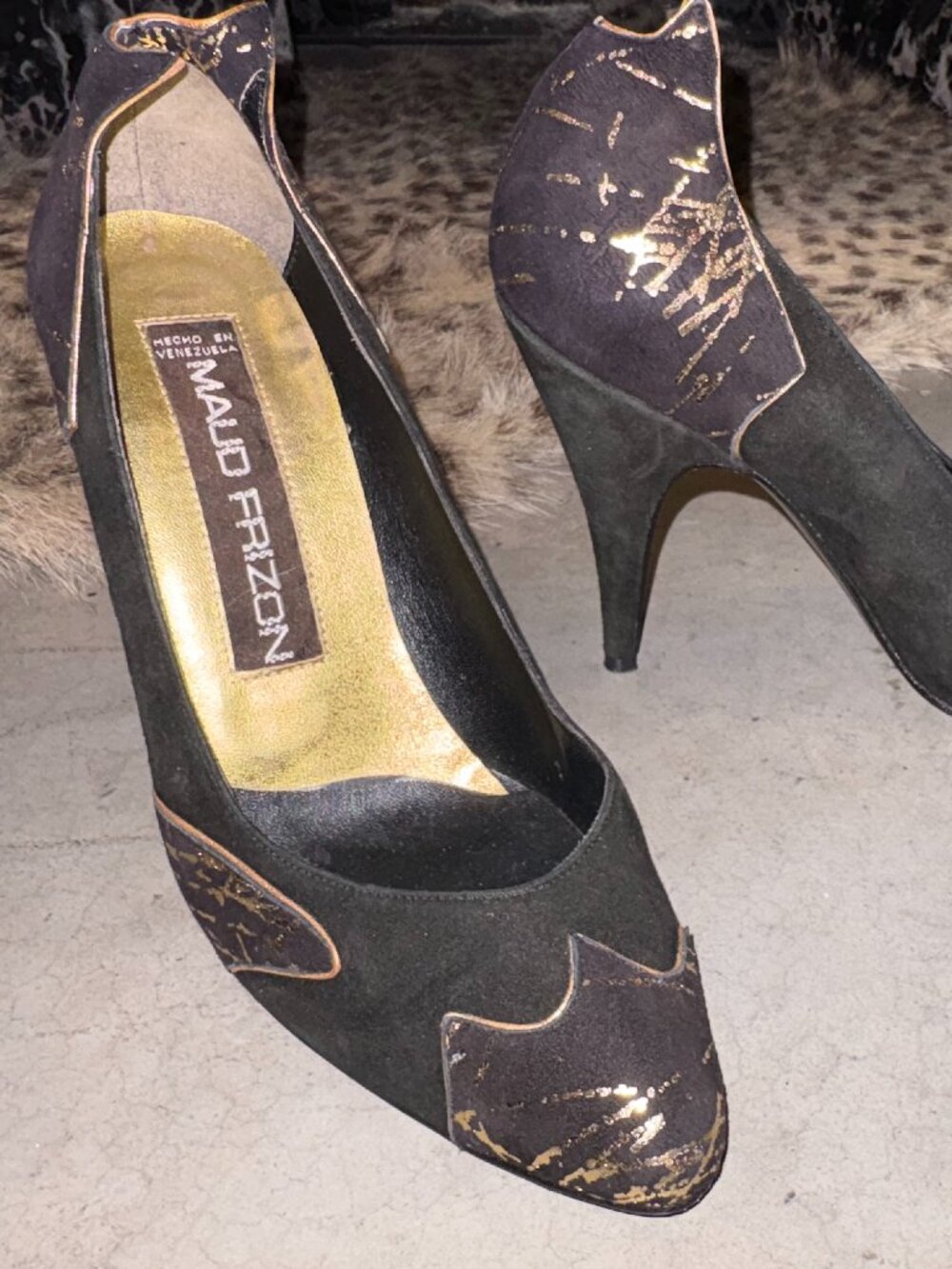 Vintage Maud Frizon Gold and Black Textured Heels 7
